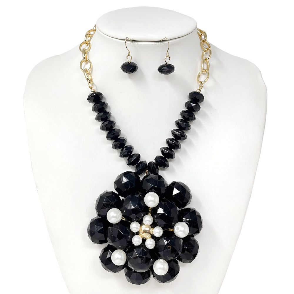 “SOPHISTICATED” BLACK AND PEARL CRYSTAL CHUNKY FLOWER PENDANT NECKLACE SET