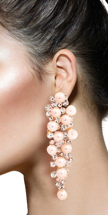 "Exquisite Elegance" Cream Pearl Cluster Gold Clip On Earrings