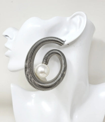 “Silver Spring” Coiled Pearl Pierced Earrings