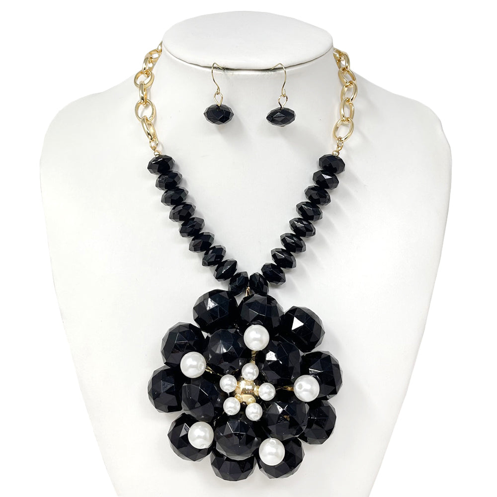 “SOPHISTICATED” BLACK AND PEARL CRYSTAL CHUNKY FLOWER PENDANT NECKLACE SET