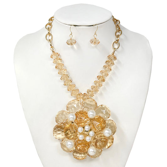 “SOPHISTICATED” GOLD CRYSTAL BEADS AND PEARLS CHUNKY FLOWER PENDANT NECKLACE SET