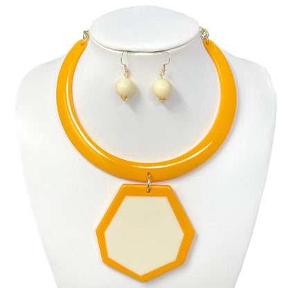 “Fun in the Sun” Yellow Geometric Pendant Choker Necklace Set