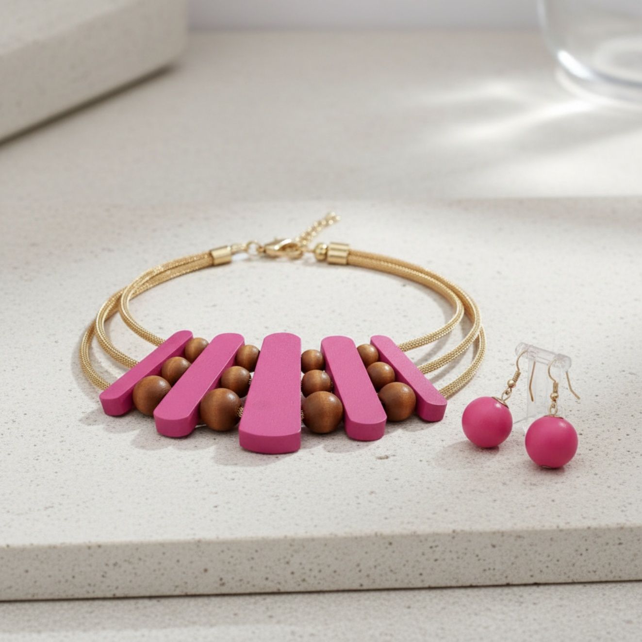 Necklace Fuchsia Wood Choker Set for Women