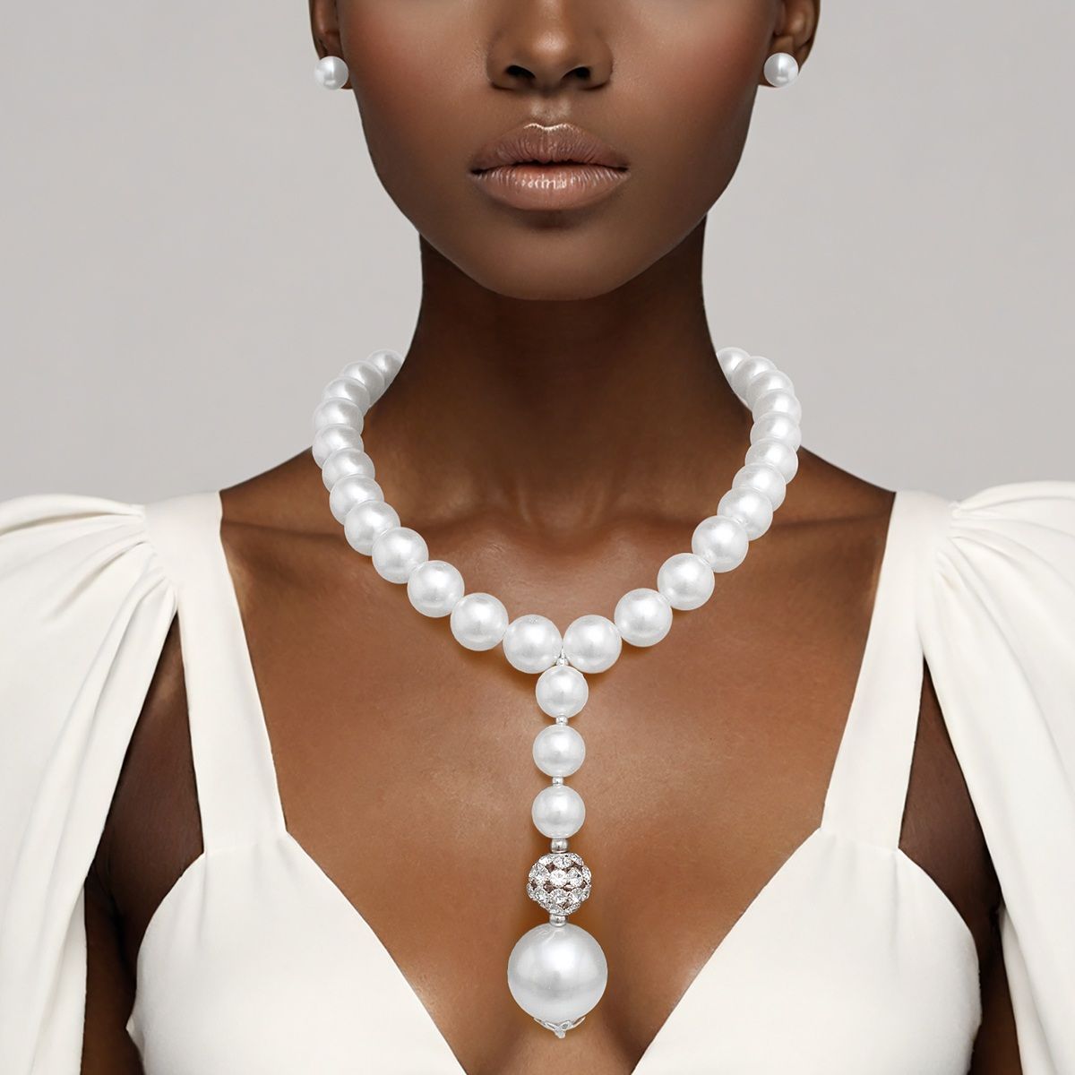Pearl Couture White Single Strand Pendant Necklace