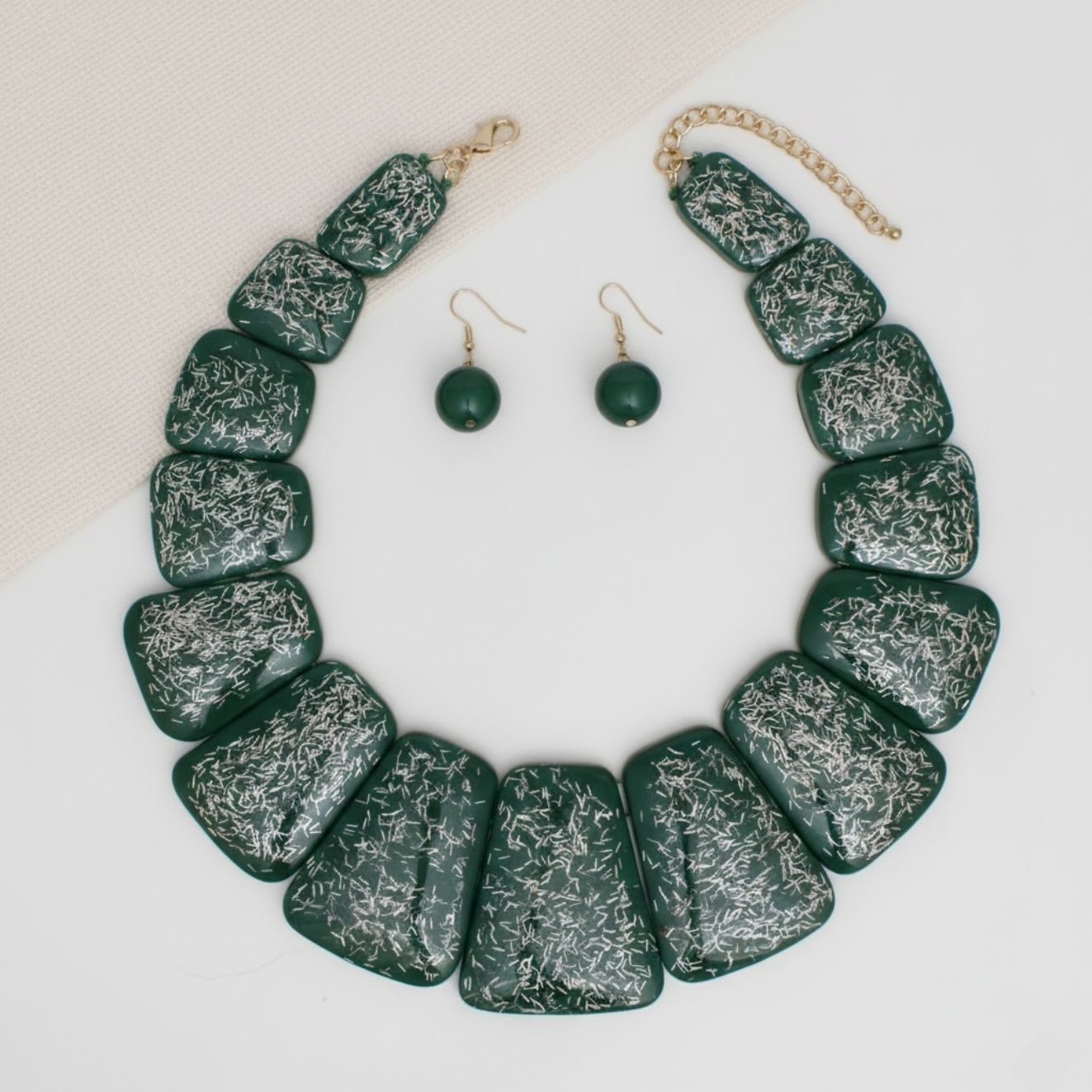 Bib Green Resin and Silver Confetti Large Necklace