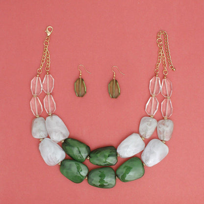 Collar Vibrant Marbled Green Bead Layered Necklace