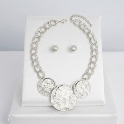 Bib Silver Wavy Stacked Discs Double Link Necklace